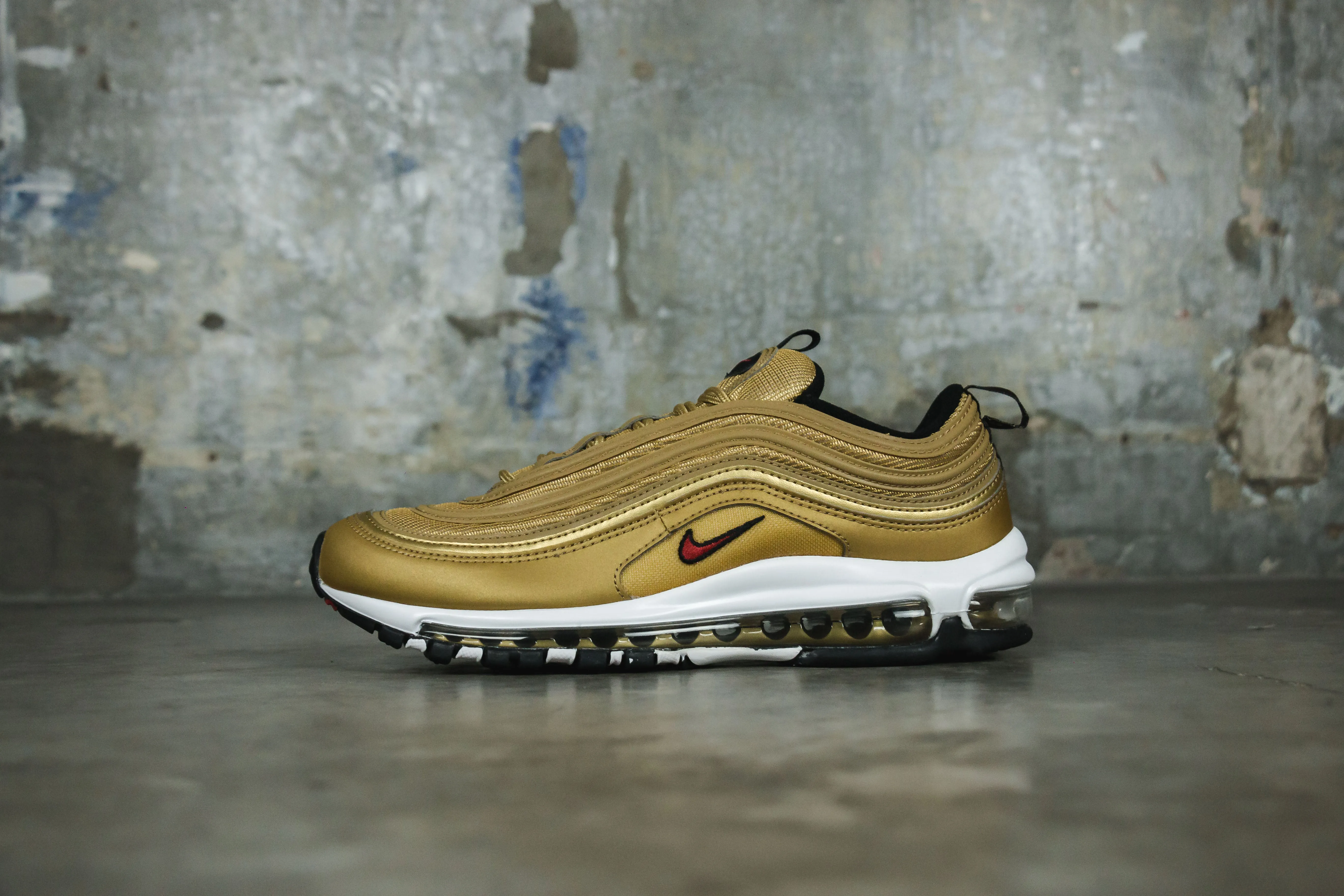 Air Max 97 'Metallic Gold'