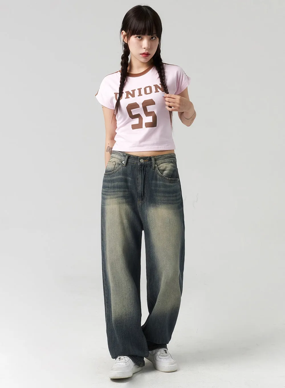 Baggy Dark-Wash Jeans CL314