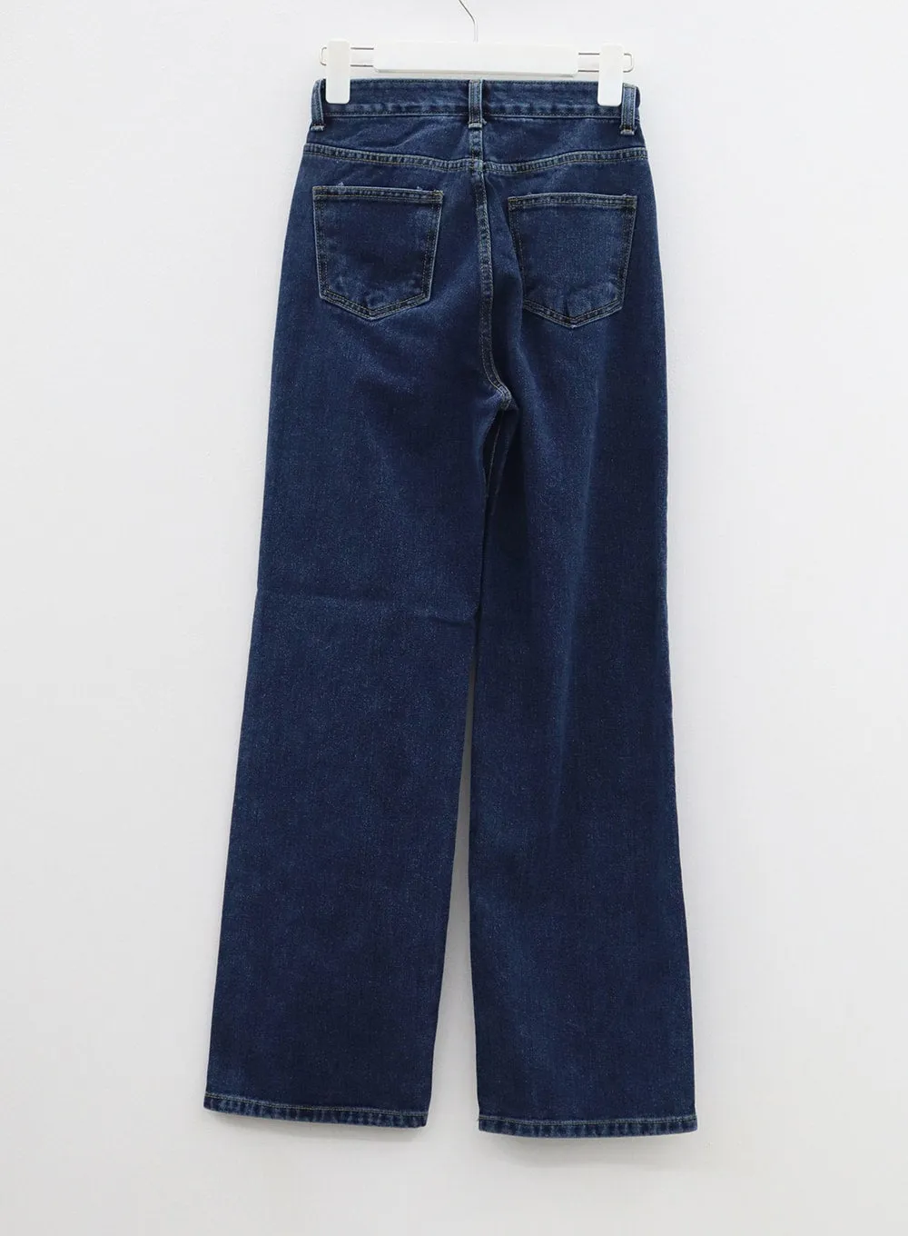 Basic Indigo Jeans OF310