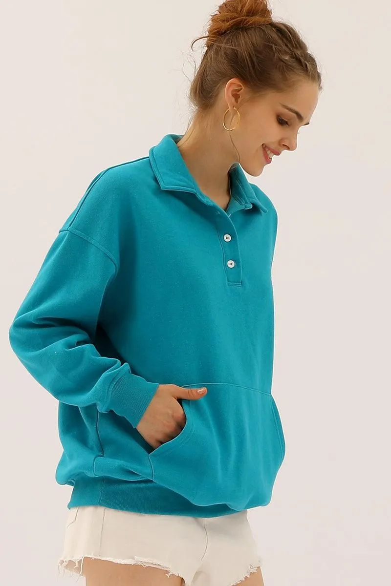 BOTTON COLLAR SWEATSHIRT WITH KANGAROO POCKET