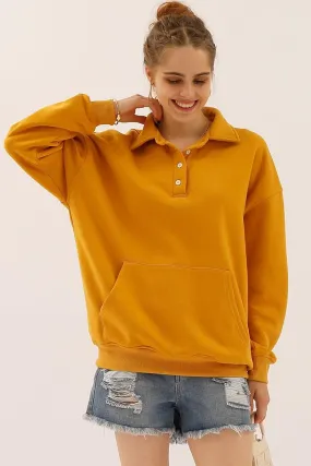 BOTTON COLLAR SWEATSHIRT WITH KANGAROO POCKET