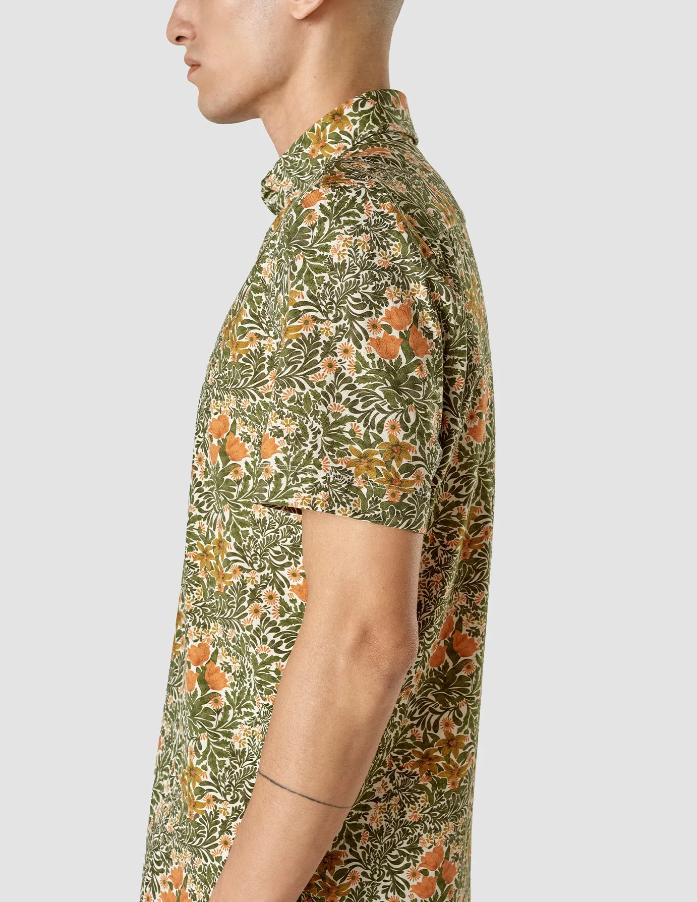 Classic Short Sleeve Shirt Flower Oasis