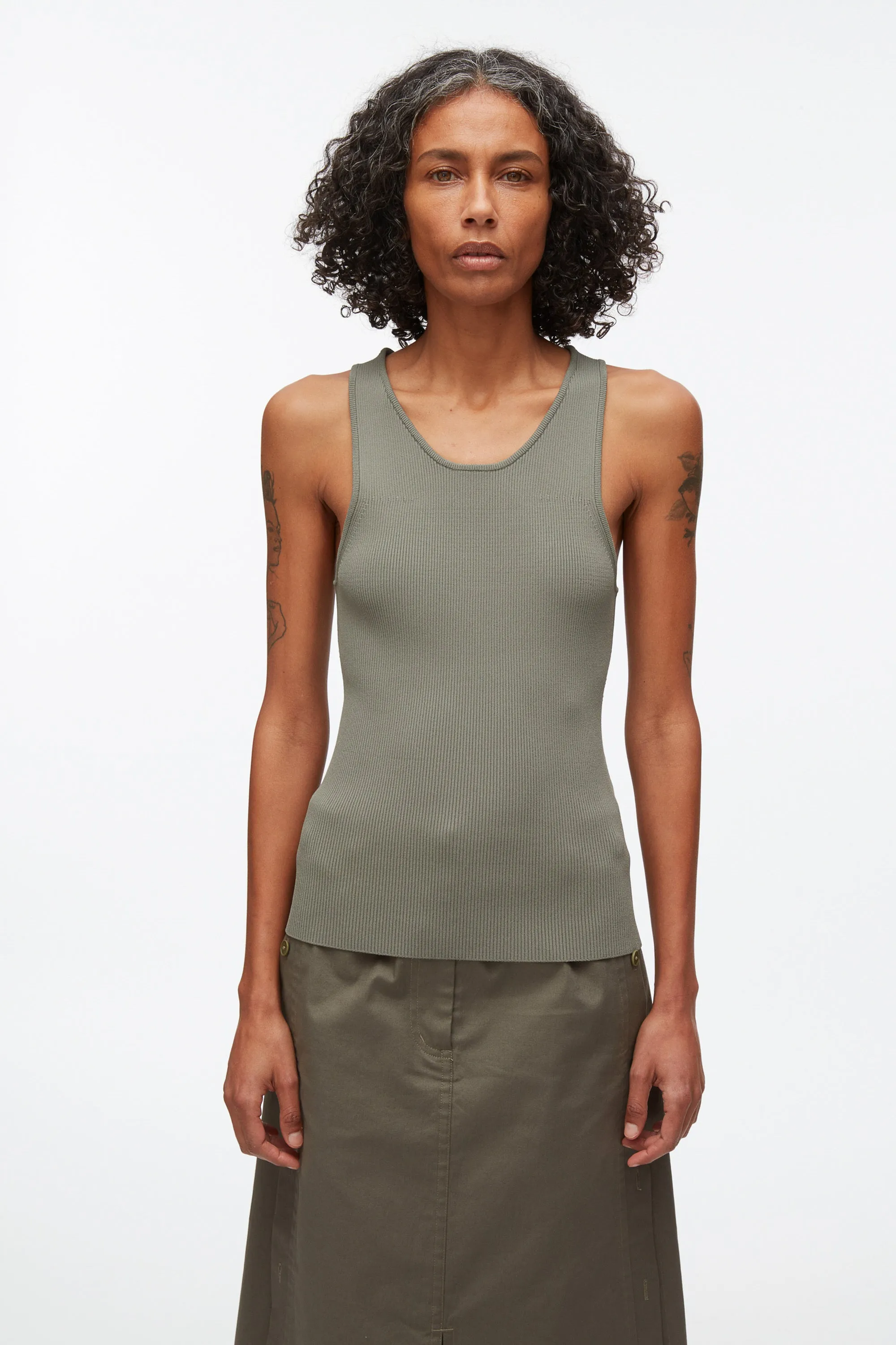 Compact Rib Layering Tank