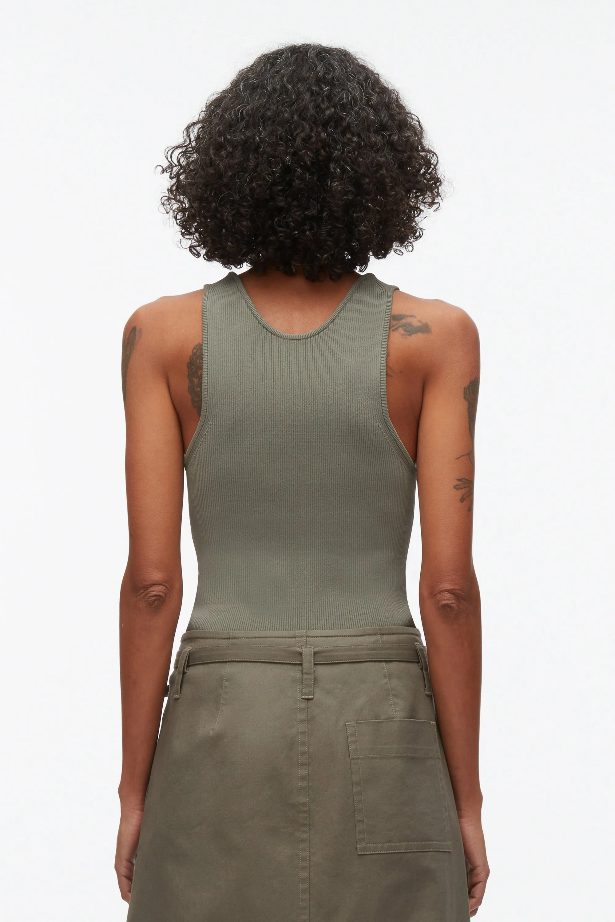 Compact Rib Layering Tank