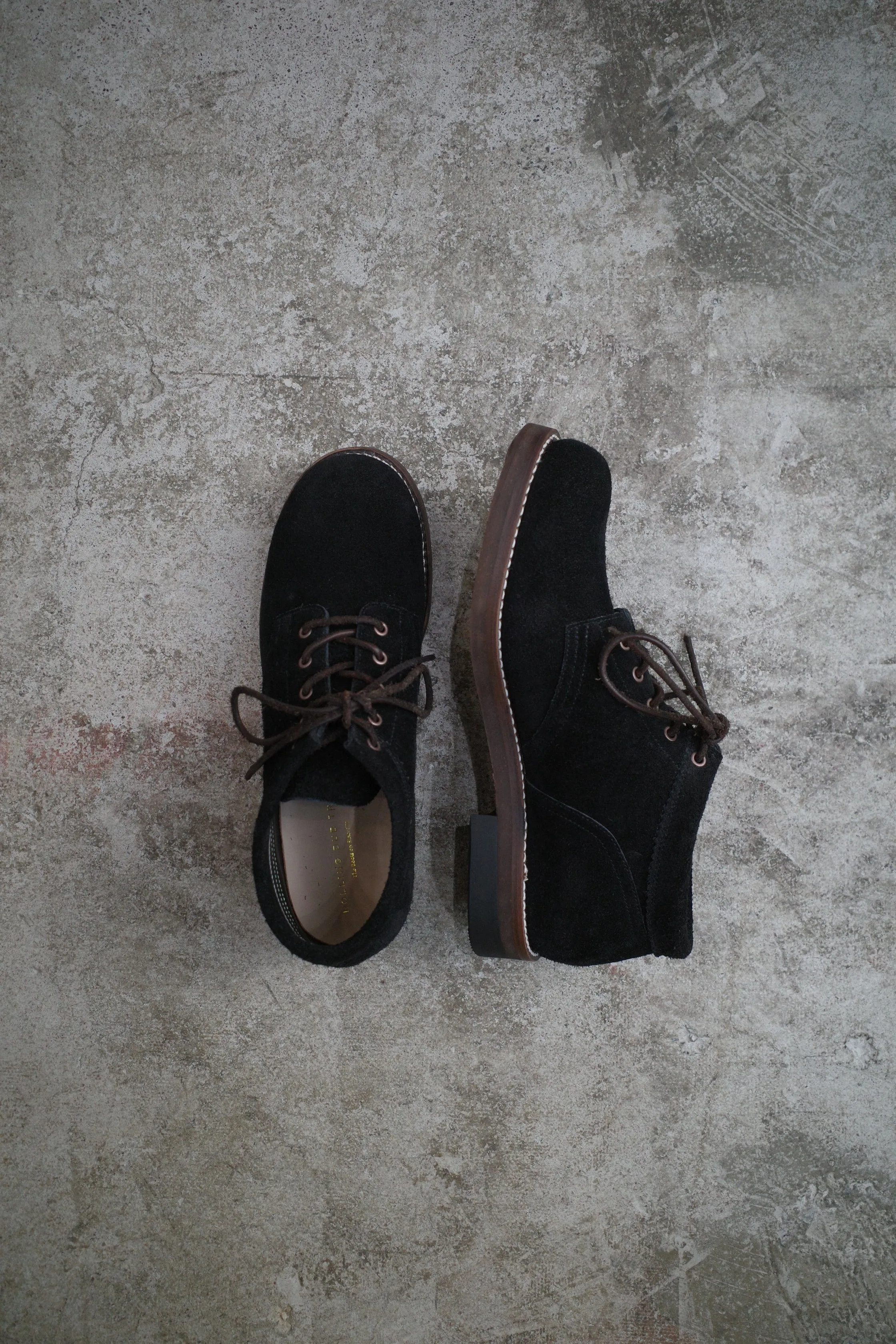 COUPEN (Tobacco Oil Suede)