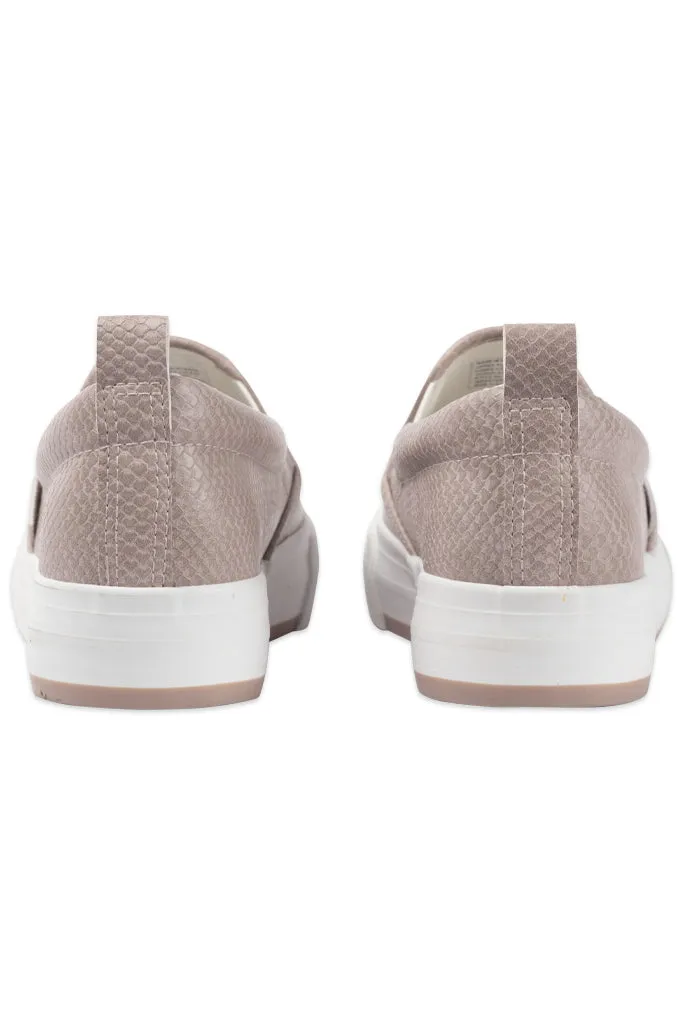 Croc Texture Slip On Sneaker _ 148627 _ Lilac