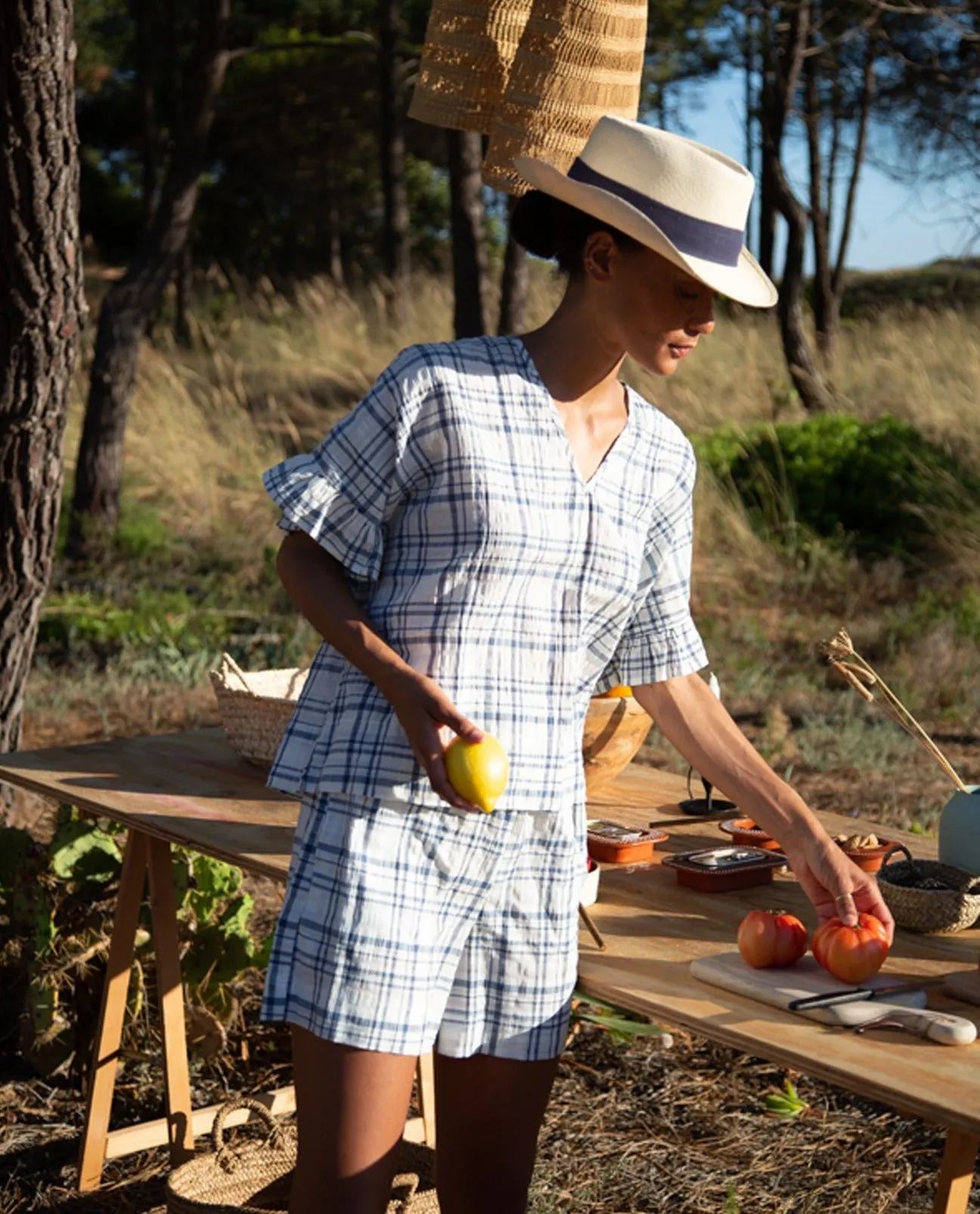 Gilma-Cay Organic Cotton & Linen Shorts In White & Blue Check