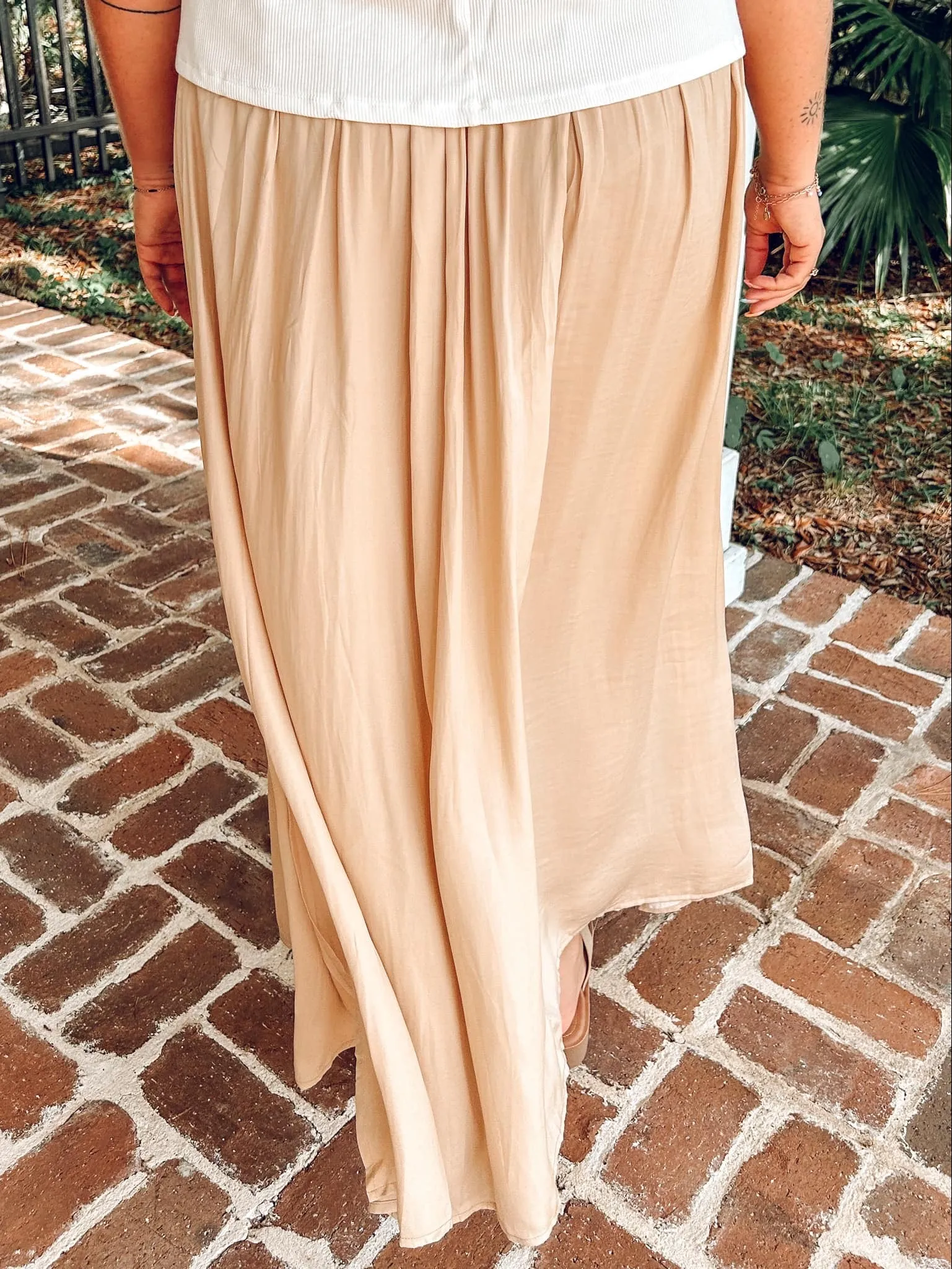 Lately Maxi Skirt | Butter Taupe