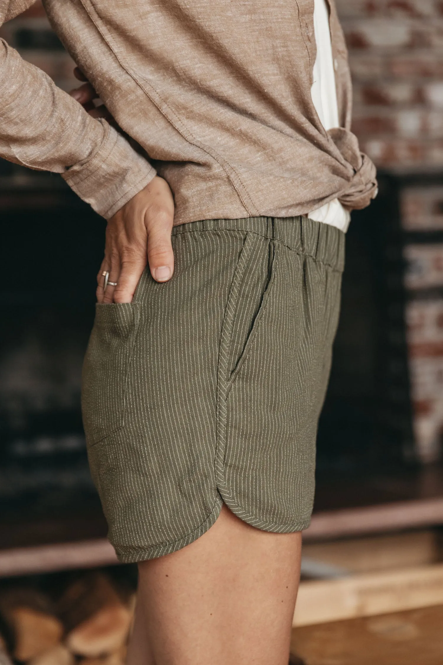 Luca Track Short / Olive Pinstripe