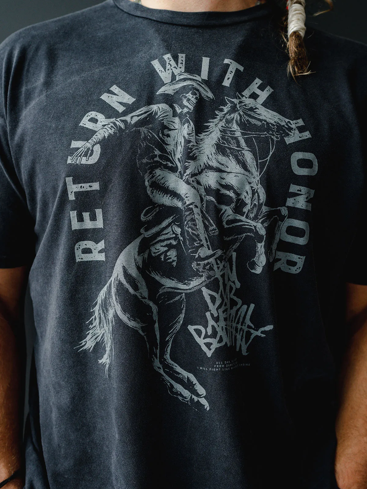 RETURN WITH HONOR METAL TEE- BLACK