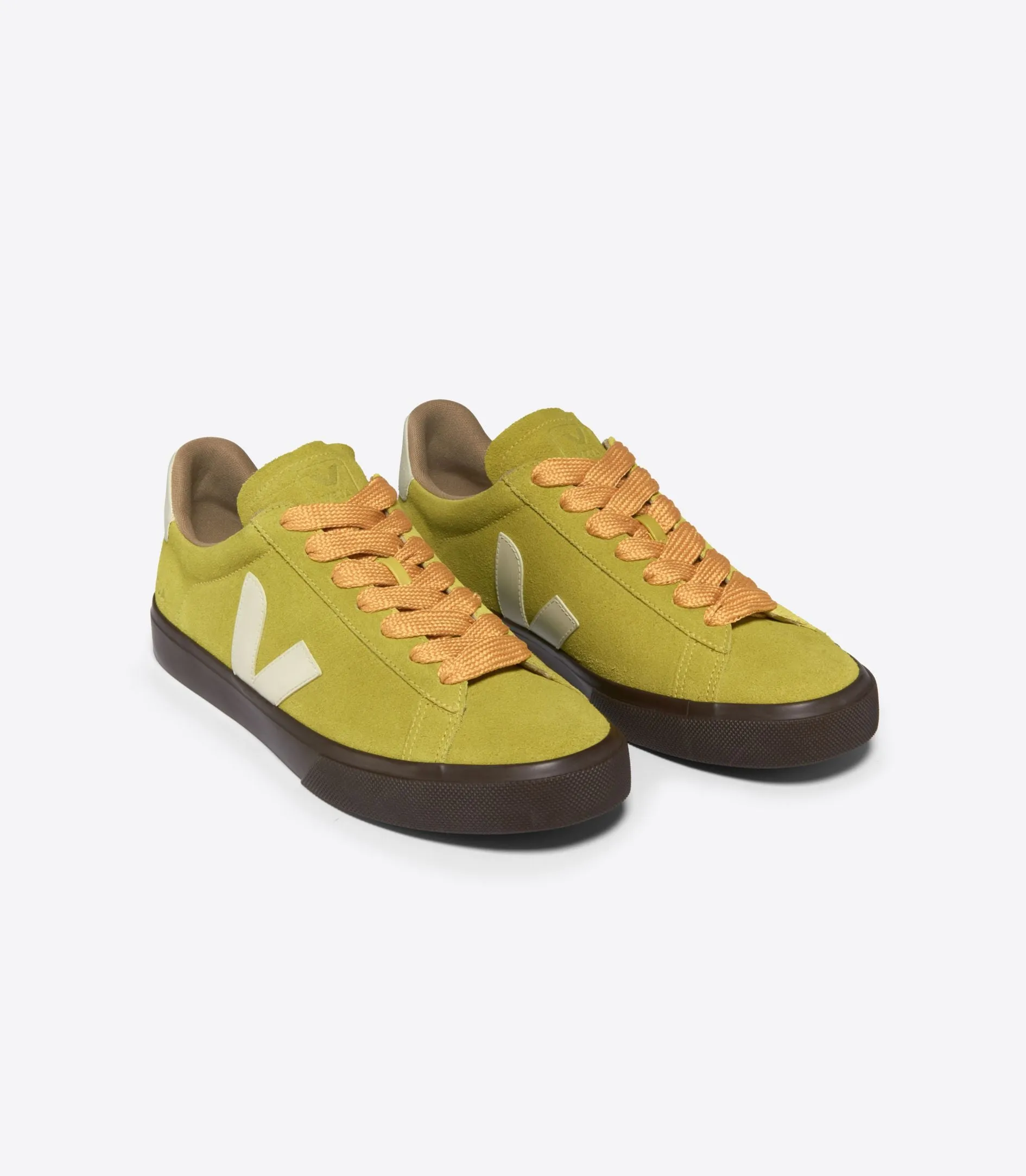 Veja Campo Bold Suede Liquor Pierre